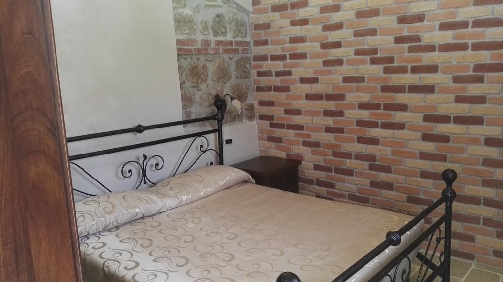 הוילה Sezze Tenuta Le Pantanelle מראה חיצוני תמונה