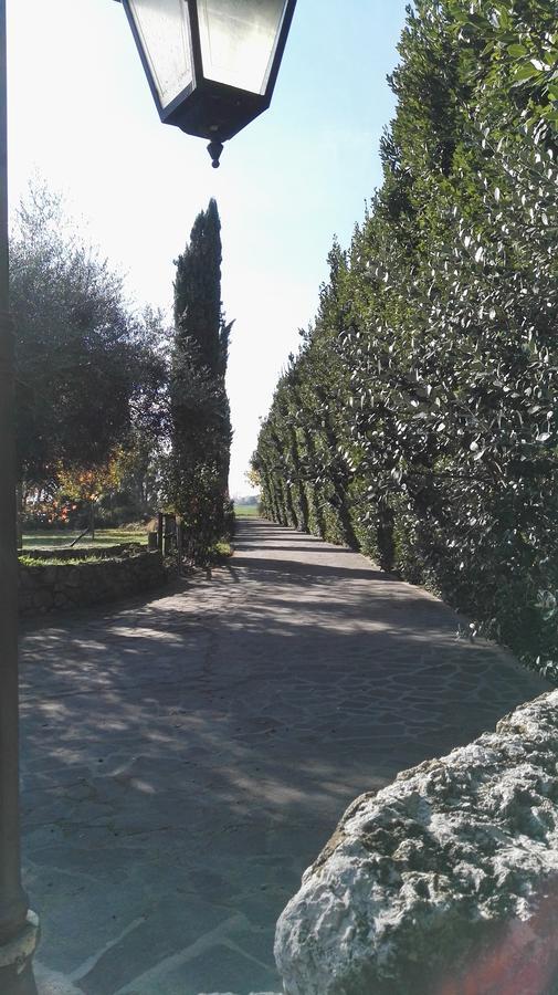 הוילה Sezze Tenuta Le Pantanelle מראה חיצוני תמונה