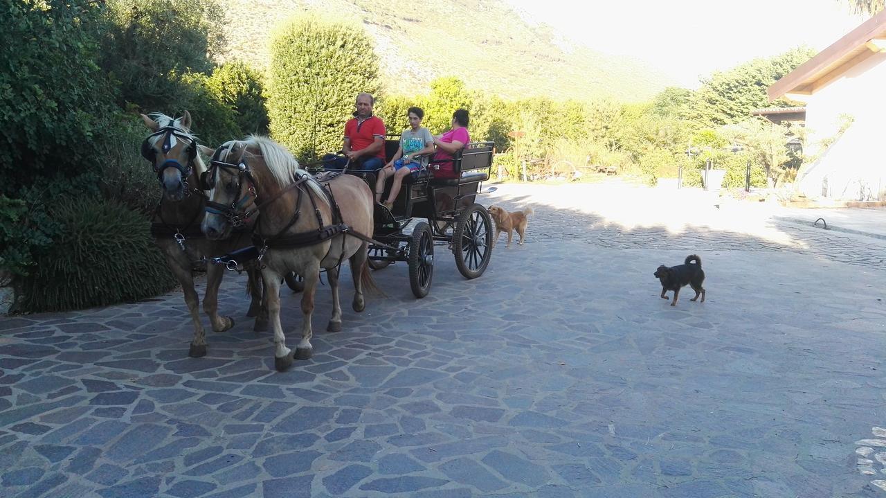 הוילה Sezze Tenuta Le Pantanelle מראה חיצוני תמונה